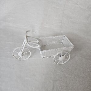 Miniature Tricycle Wagon White Wire Art Doll House Toy Garden Decor Three Wheel